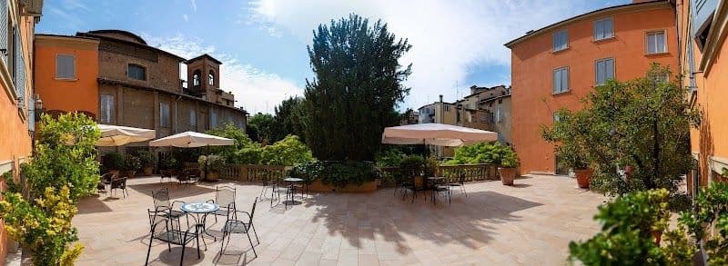 Phi Hotel Canalgrande Modena -Modena - Italy - Booked ai