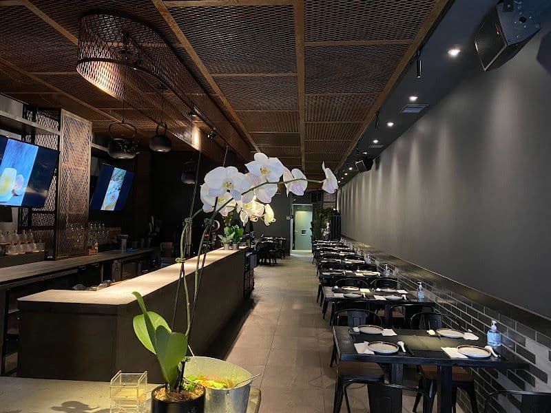 Jiangnan Noodles - New York - USA - Booked ai