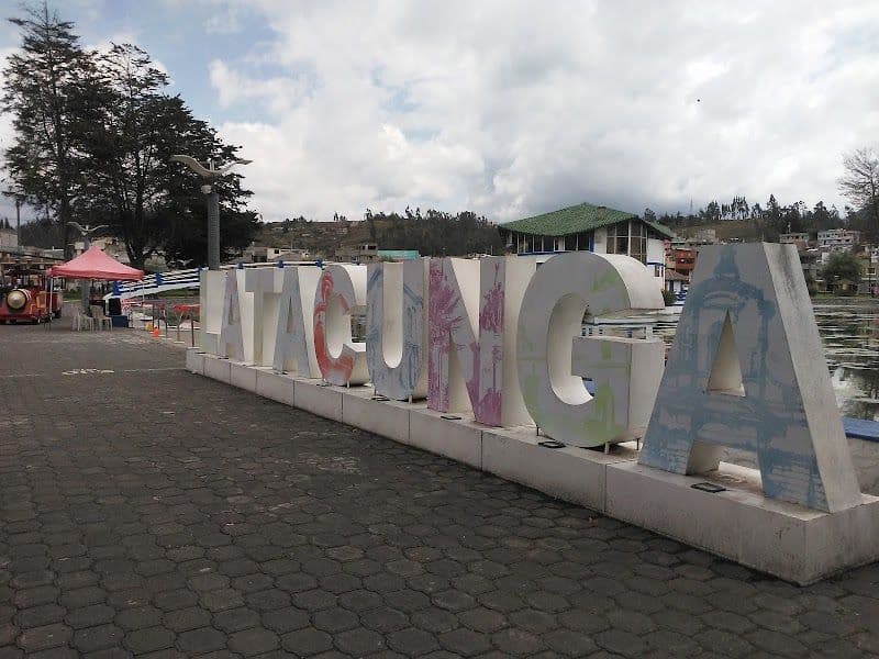 Nautico Ignacio Flores Park - Latacunga - Ecuador - Booked ai