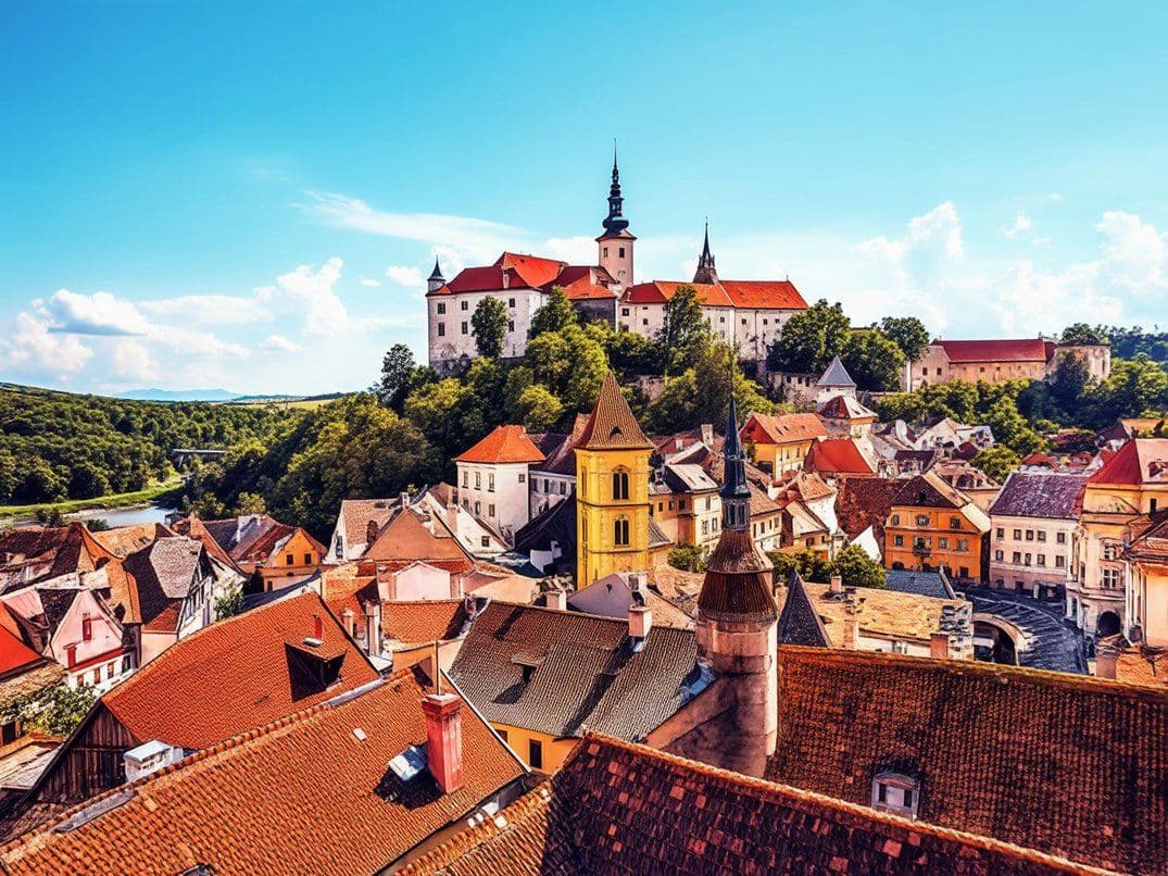 10 Must-Visit Attractions in Český Krumlov for First-Time Visitors