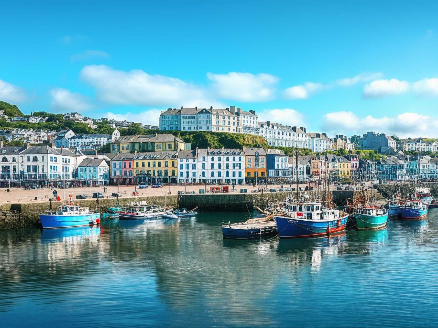 Top-Cobh-Hotels-Accommodation-Guide
