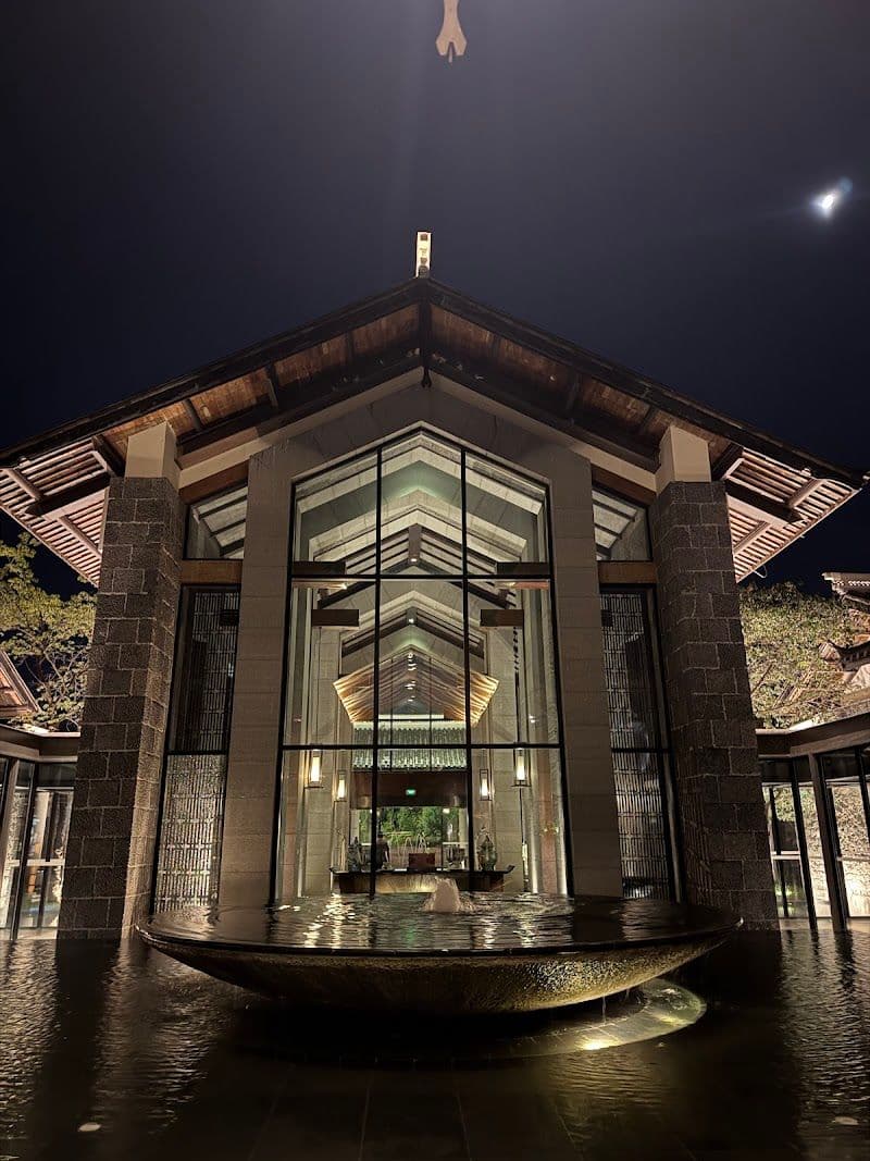 Pullman Lijiang Resort and Spa