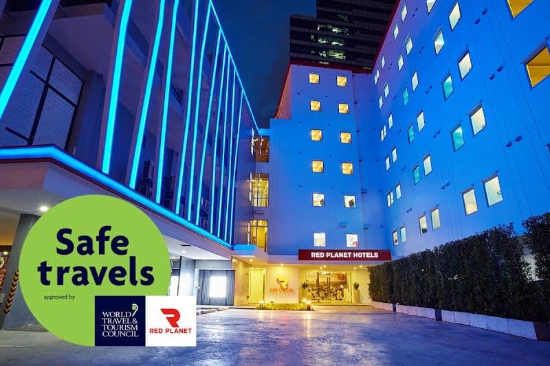 Red Planet Bangkok Surawong