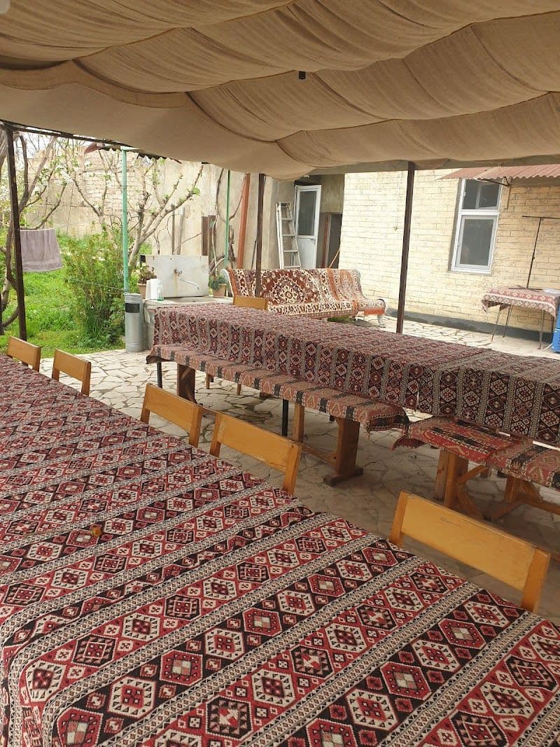 Guest House Garniresthost