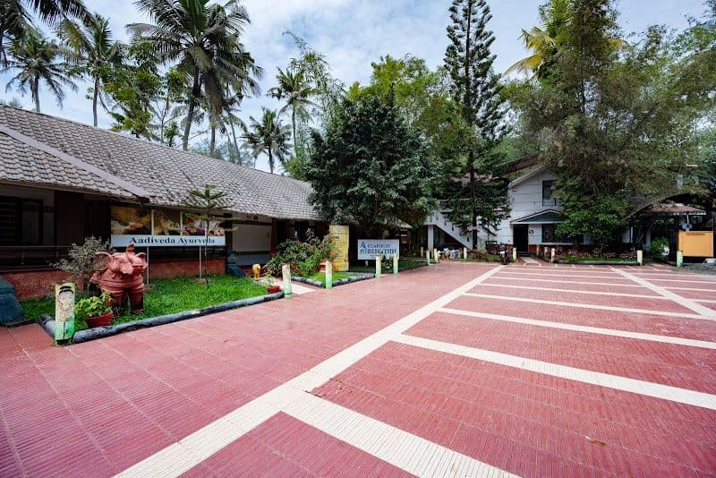 Clafouti Beach Resort