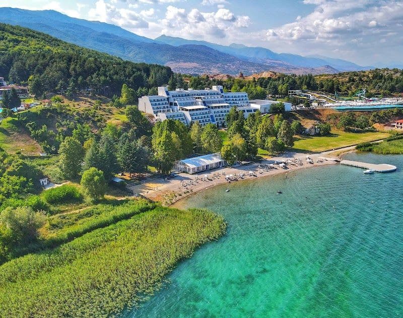 Hotel Izgrev Spa & Aquapark