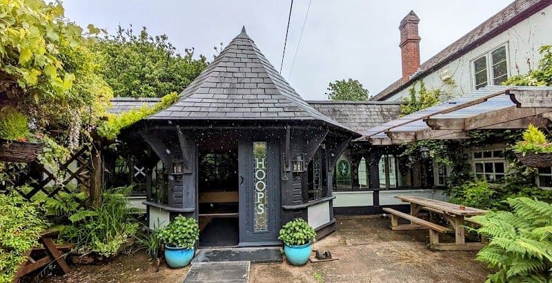 The Hoops Inn & Country Hotel