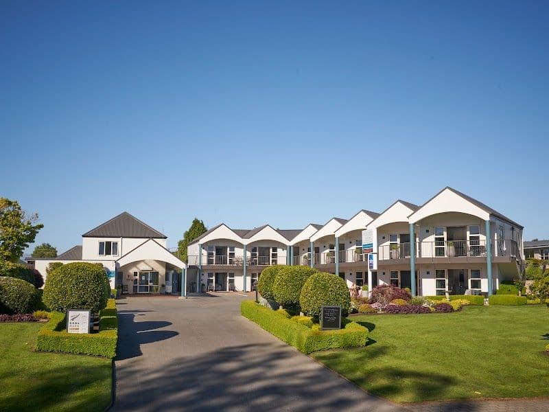 Radfords on the Lake