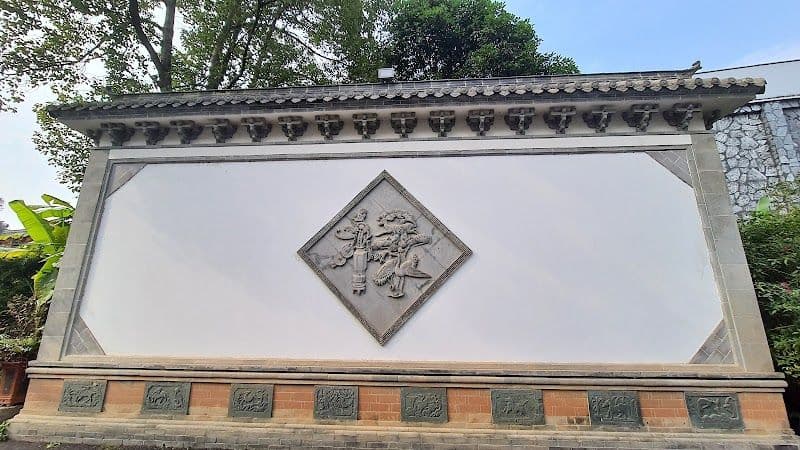 Fenghuang Garden Hotel