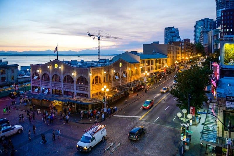 Green Tortoise Hostel