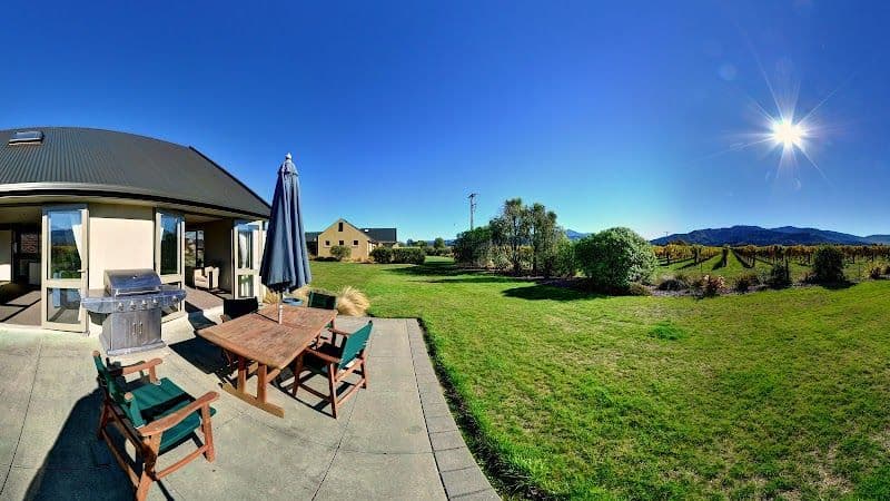 Marlborough Vintners Hotel