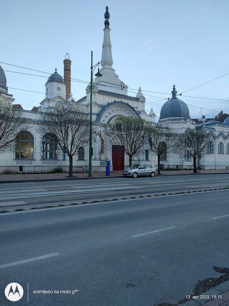 Relax at the Anna Thermal Baths