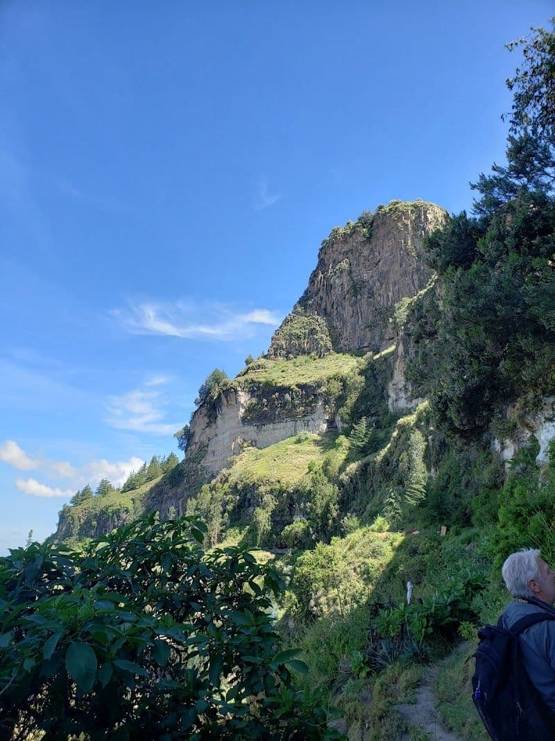 Climb to the Asheton Maryam Monastery