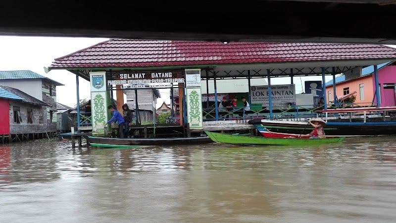 Lok Baintan Floating Market