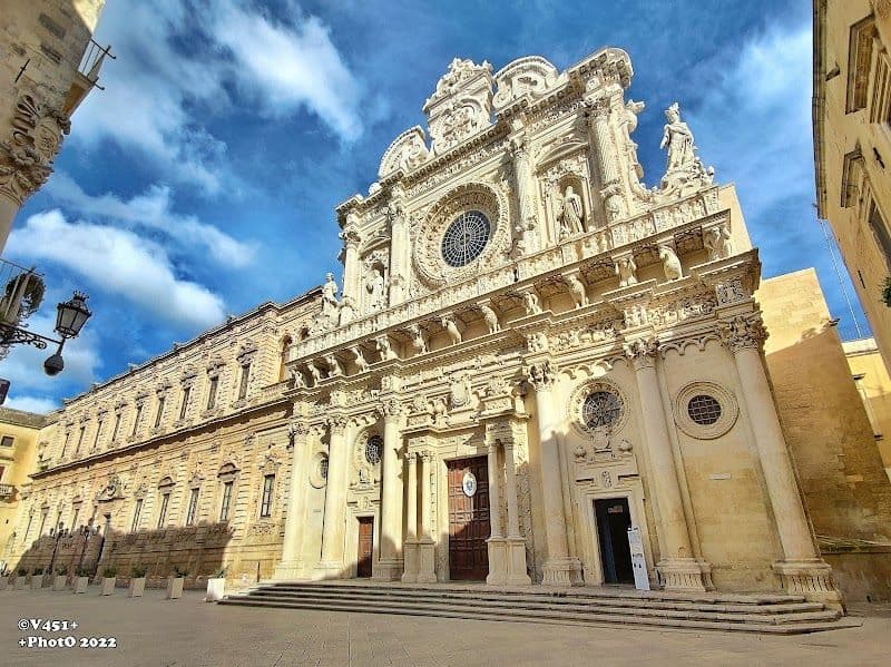 Explore the historic center and admire the Baroque architecture, including Piazza del Duomo and Basilica di Santa Croce
