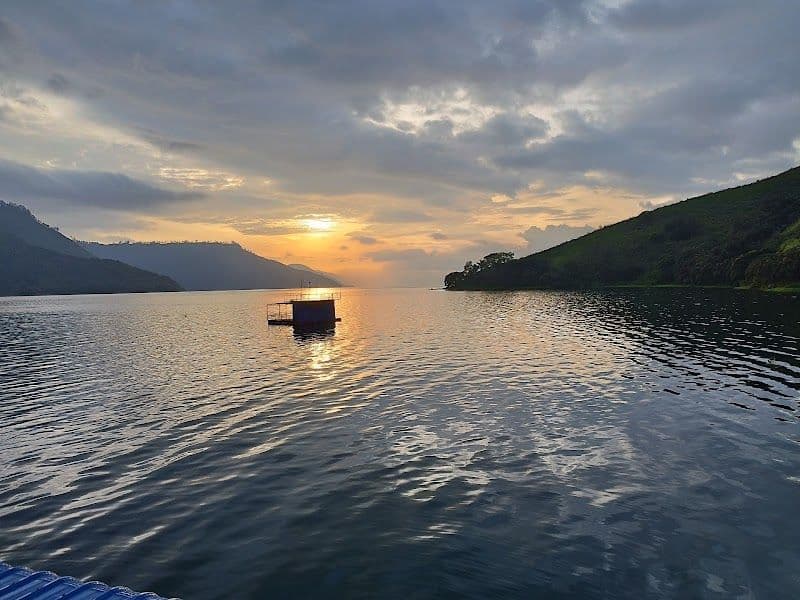 Explore Lake Toba and Samosir Island