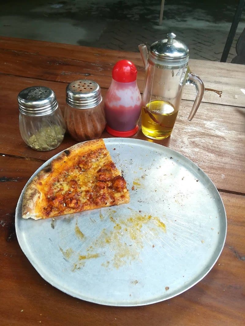 Enjoy local cuisine at Roadside Eateries