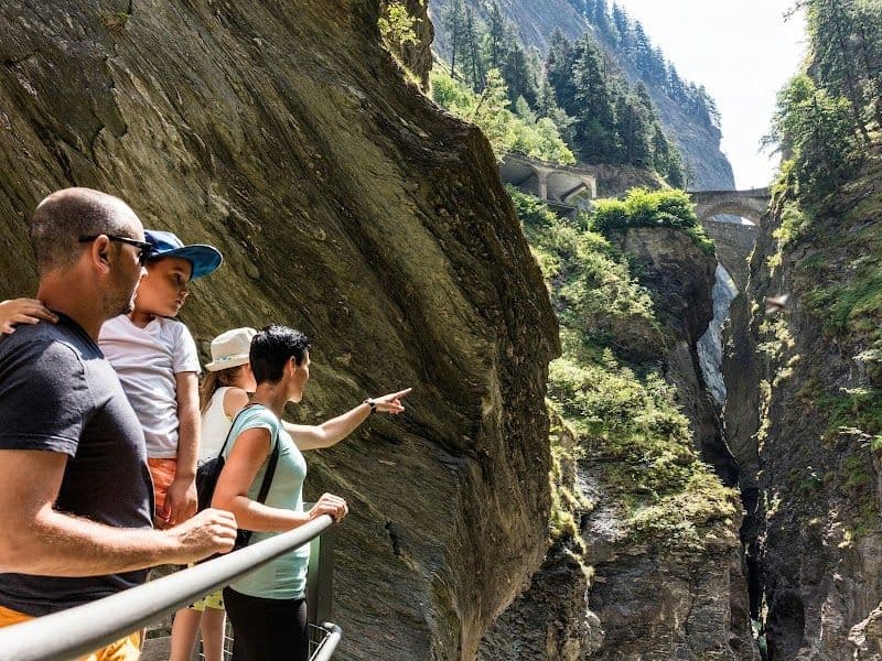 Hiking the Schamserberg Trails