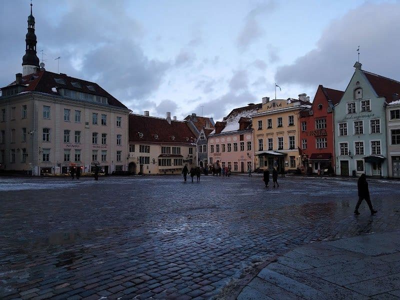 Explore Tallinn Old Town