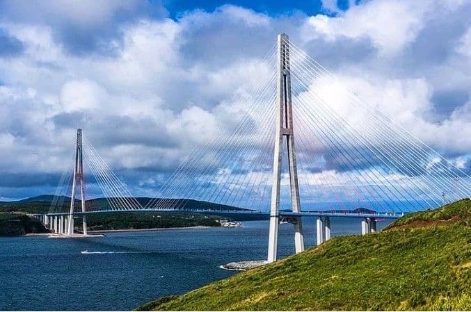 Russky Island and Russky Bridge