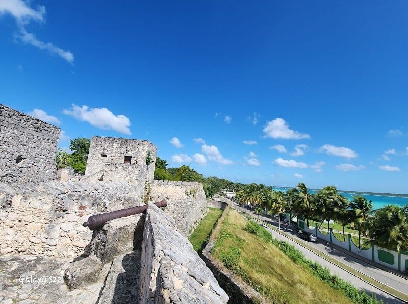 Exploring the Bacalar Fort (Fuerte de San Felipe)