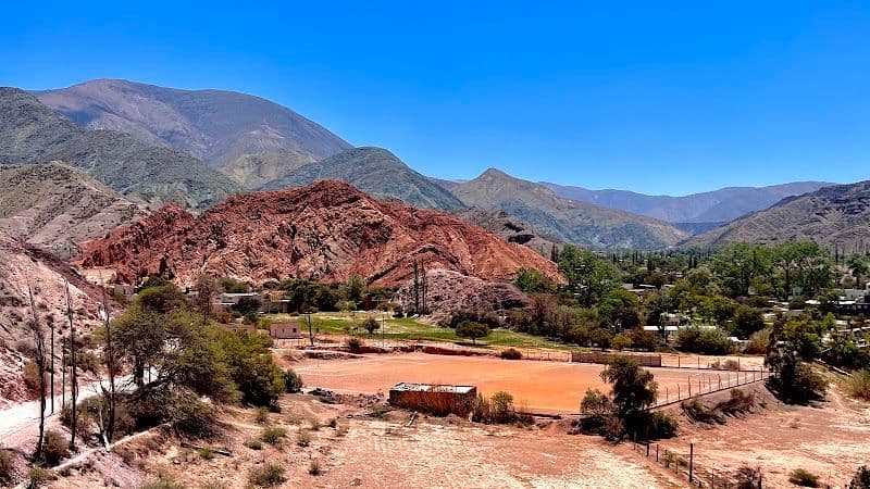 Visit the Hill of Seven Colors Cerro de los Siete Colores