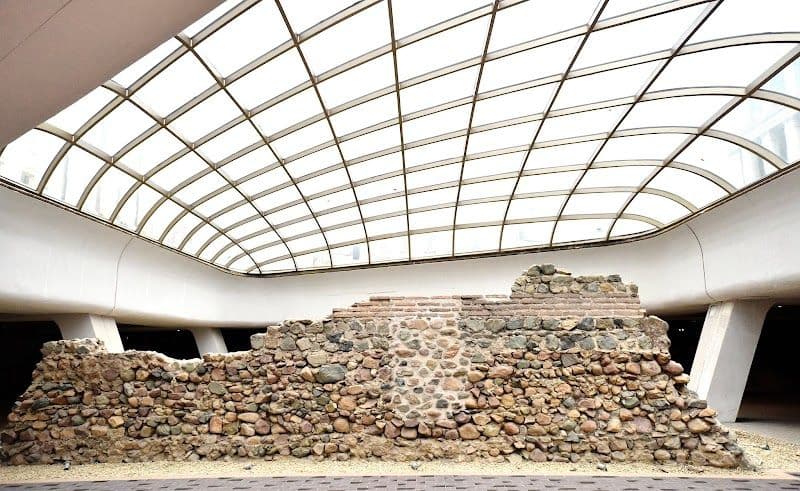 Walk through the Ancient Serdica Archaeological Complex