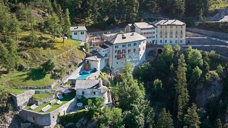 Relaxing at the Bormio Thermal Baths Bagni Vecchi & Bagni Nuovi
