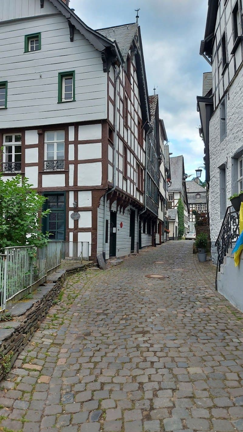 Explore the Historic Old Town, Monschau