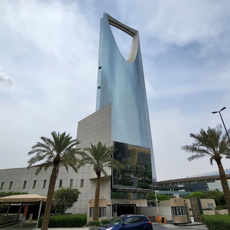Visit the Kingdom Centre Tower
