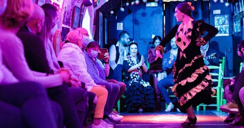 Watch a Flamenco show in Sacromonte