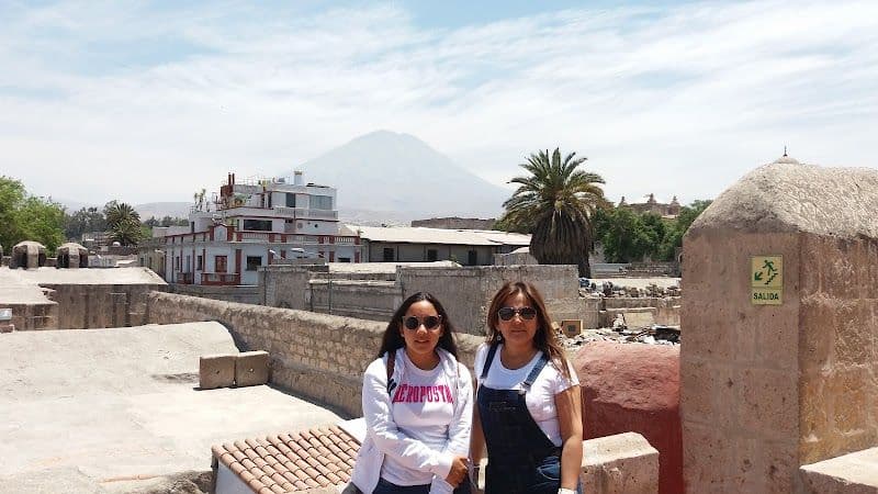 Explore the Monasterio de Santa Catalina