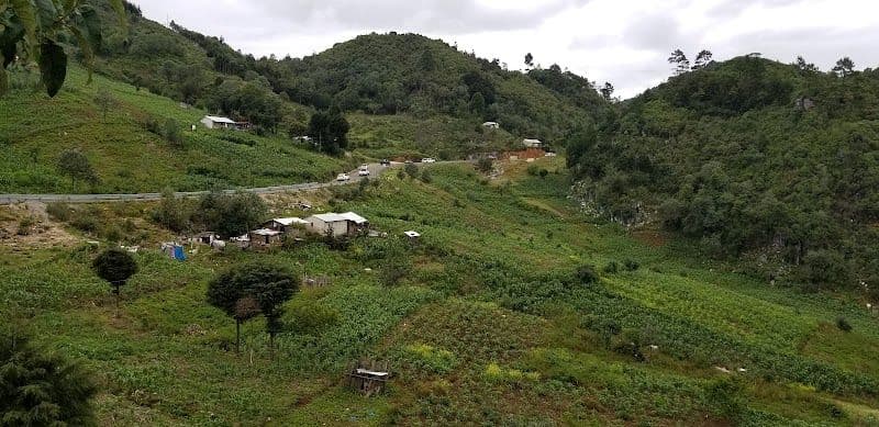 Visit the Indigenous villages of San Juan Chamula and Zinacantán