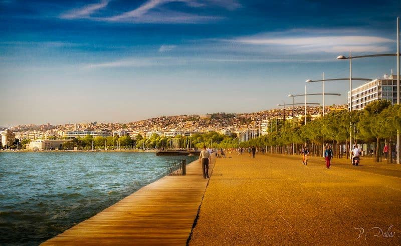 Stroll along the Thessaloniki Waterfront Promenade