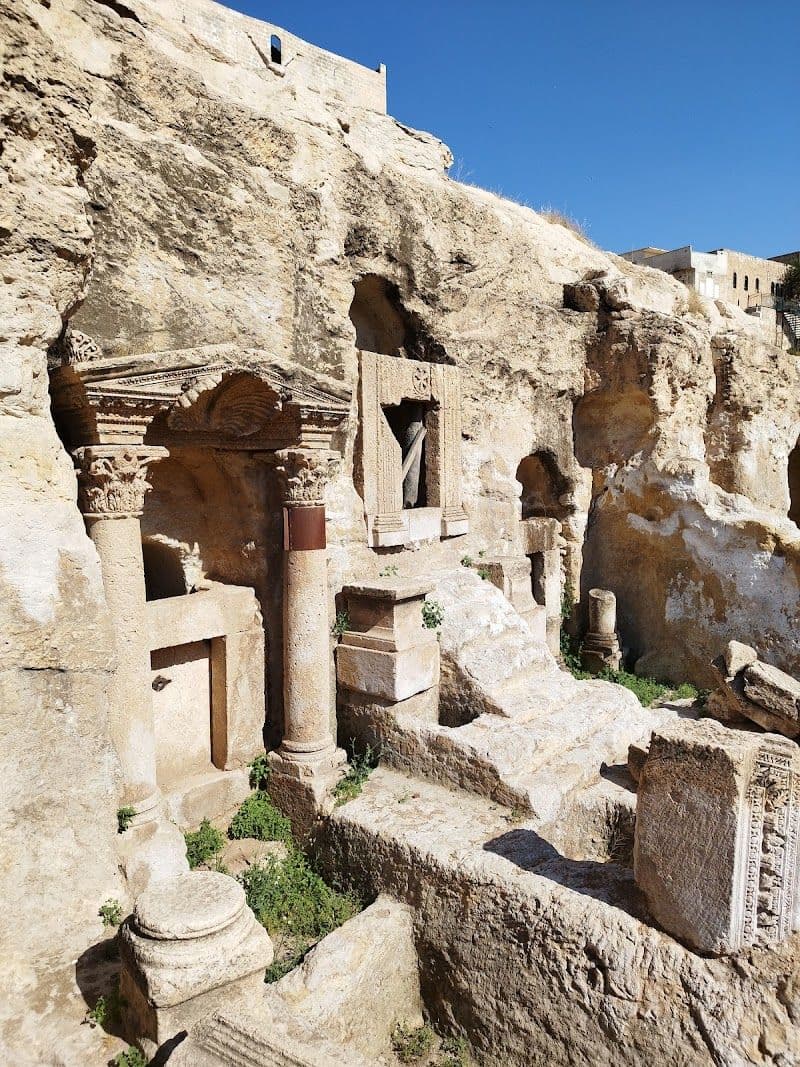 Kızılkoyun Roman Tombs