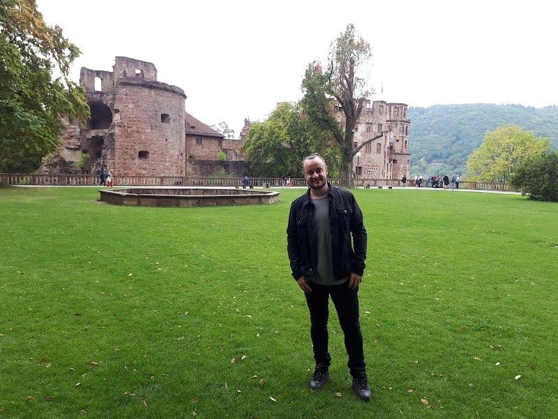 Visit Heidelberg Castle (Schloss Heidelberg)