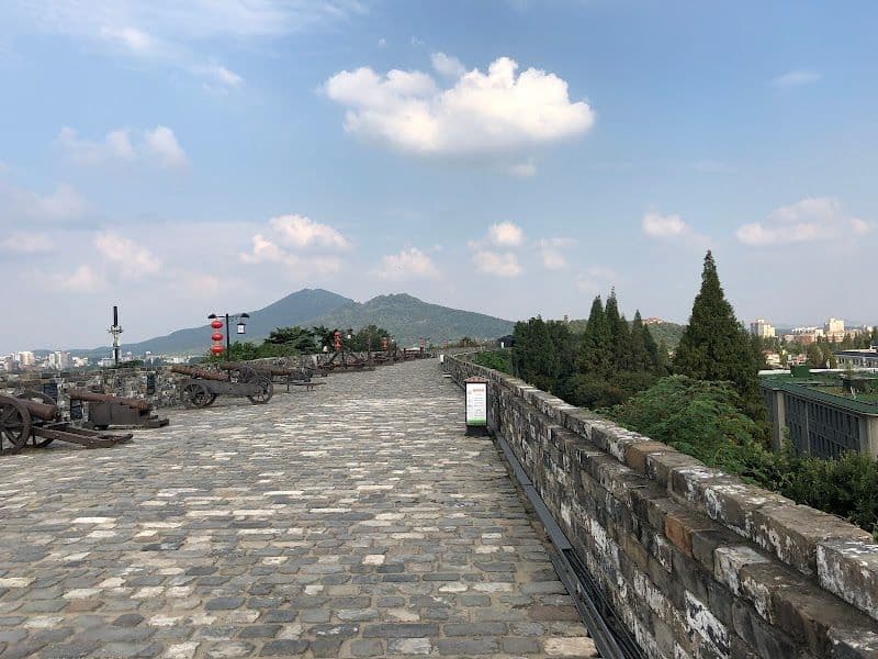 Explore the Nanjing City Wall