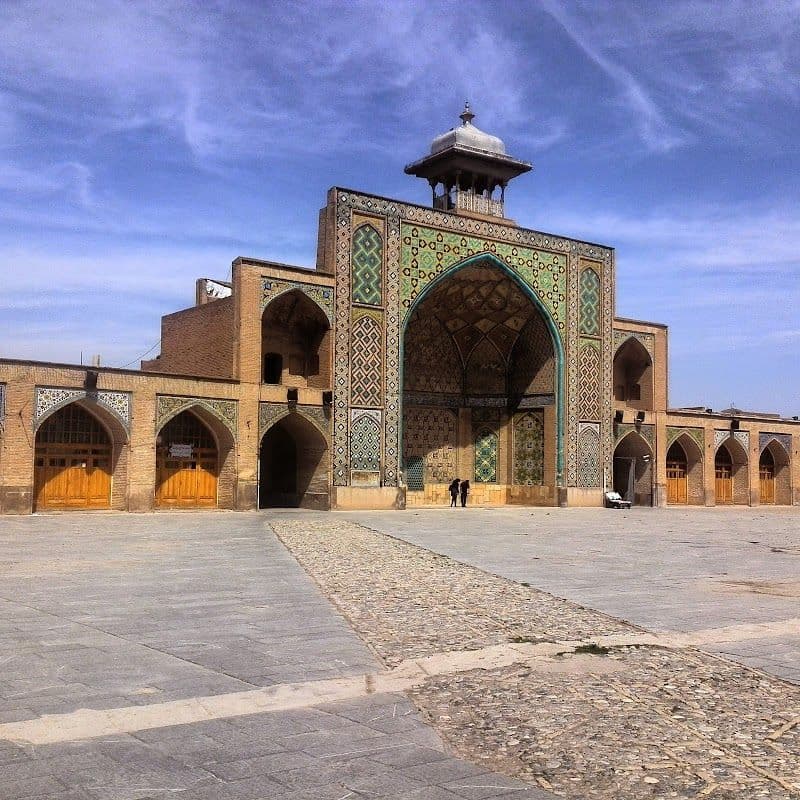 Explore the Jameh Mosque of Qazvin
