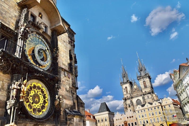 Visit the Old Town Square and Astronomical Clock