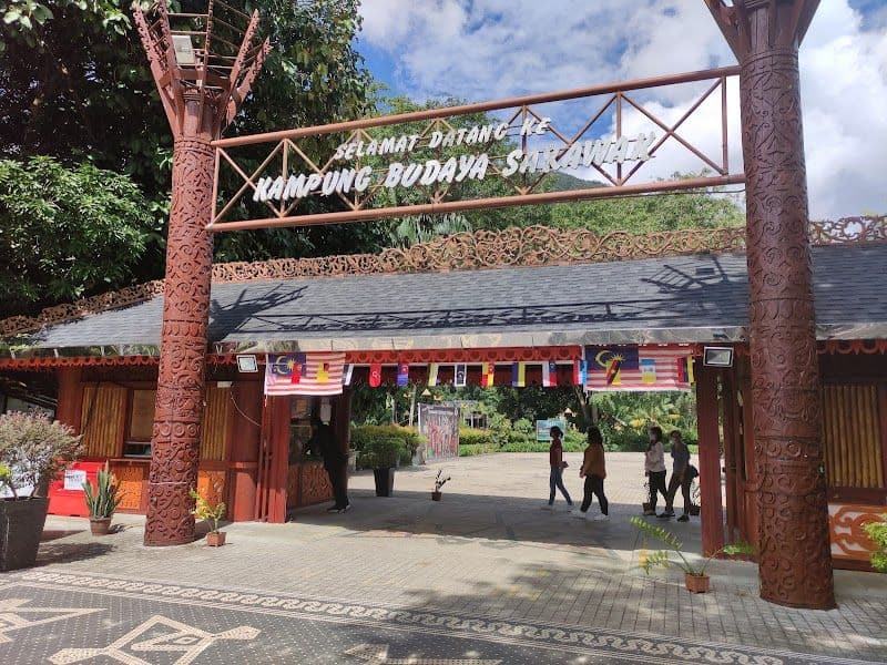 Explore Sarawak Cultural Village