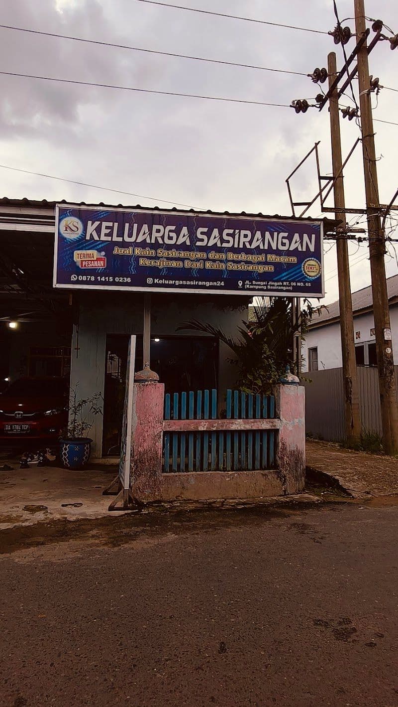 Kampung Sasirangan