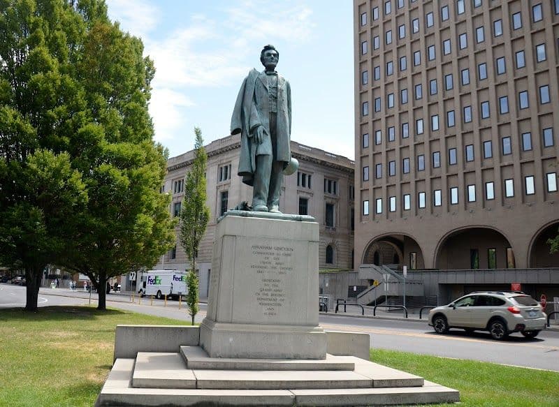 Spokane Falls and Monroe Street Bridge