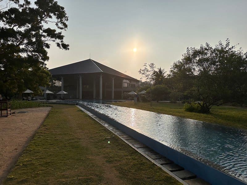 Relax on Pasikuda Beach