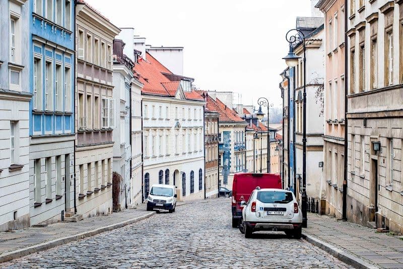 Explore the Old Town (Stare Miasto)