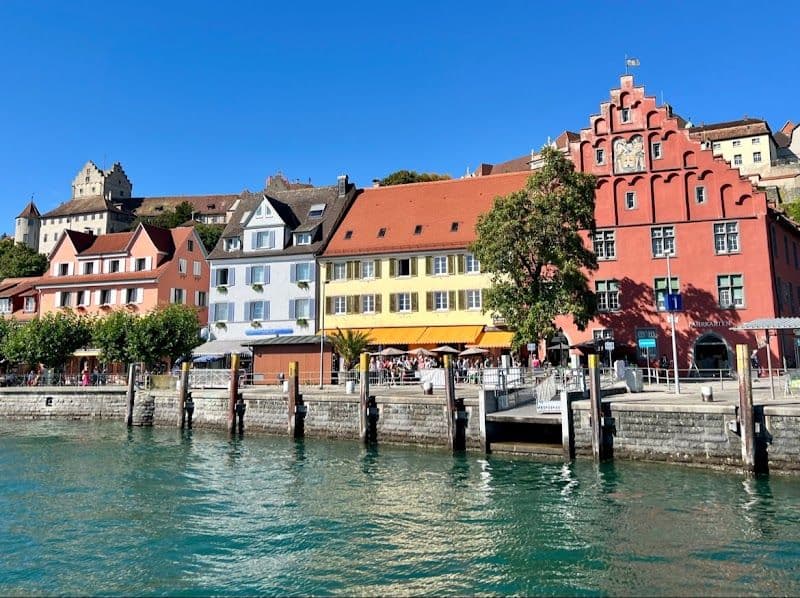 Stroll along the Meersburg Promenade and Lake Constance