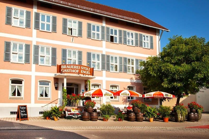 Schlosswirtschaft mit Brauereigasthof