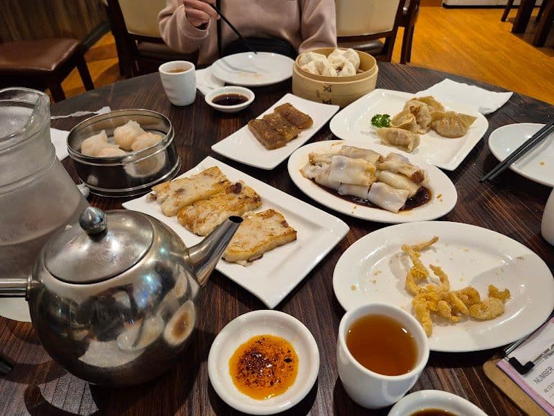 GOLDEN HYATT RESTAURANT