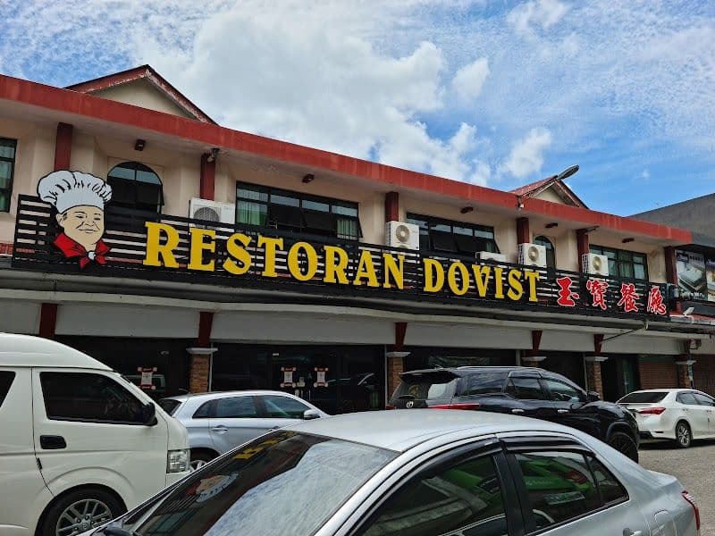 Dovist Restaurant & Café