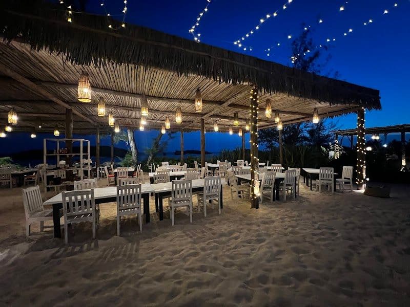 Papa Remo Beach Restaurant