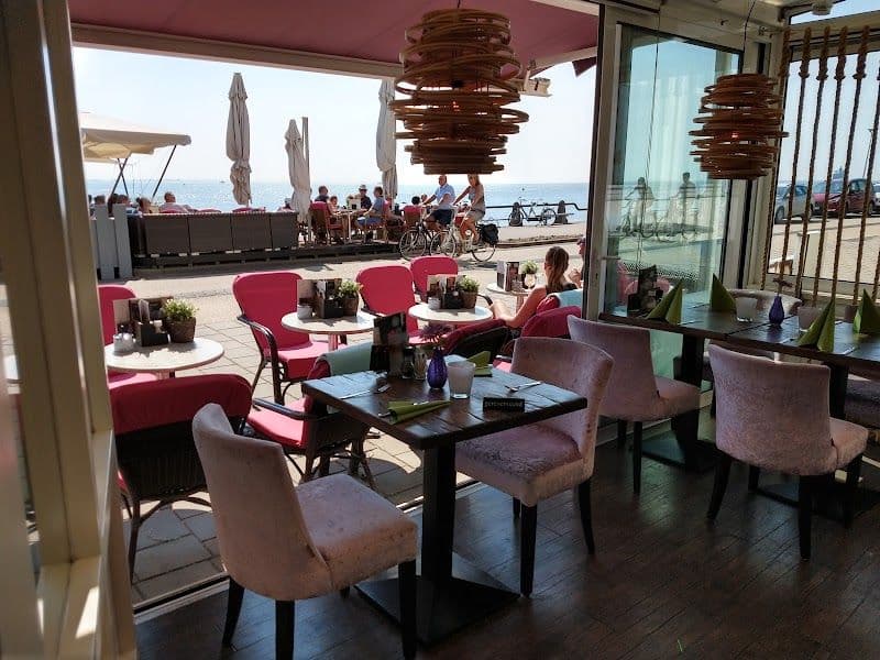 Restaurant Waterfront